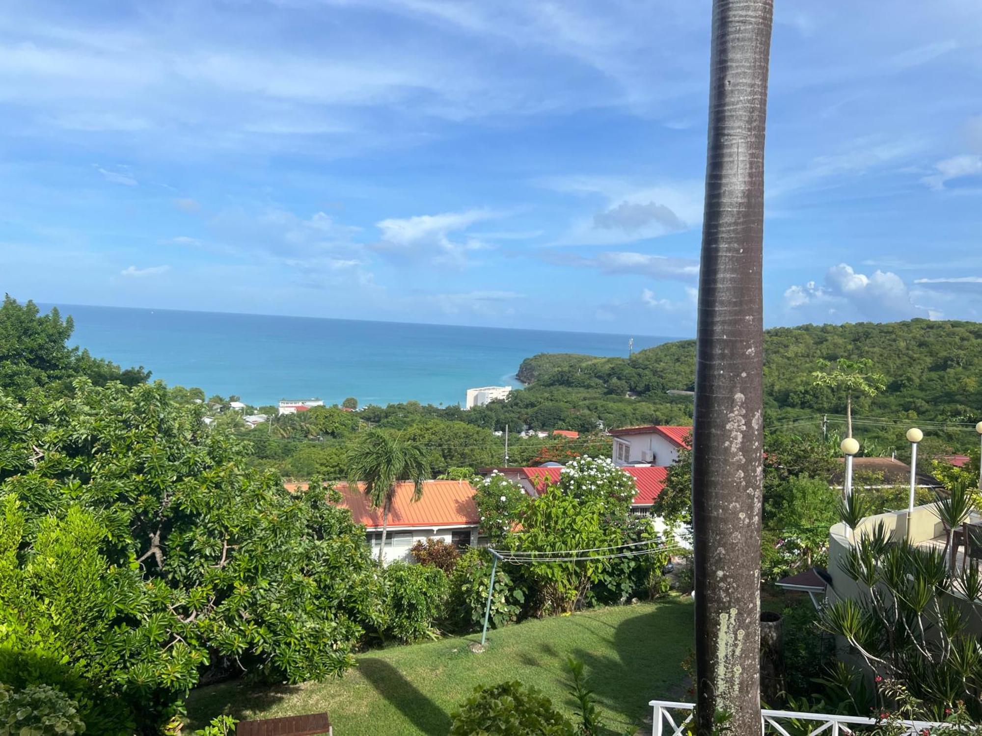 Attractive 2-Bed Apartment Stunning Sea View Dickenson Bay Zewnętrze zdjęcie